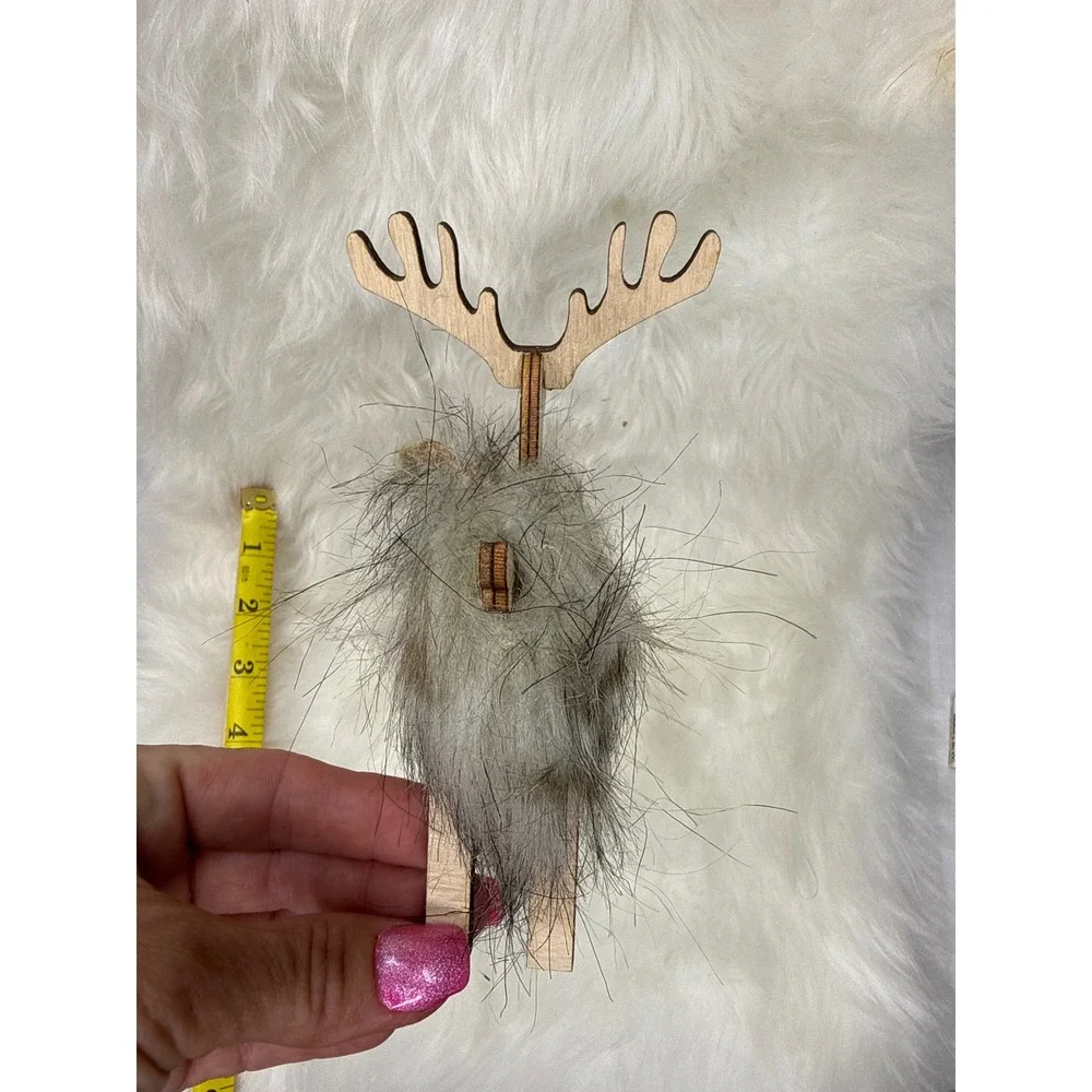 Unbranded handcrafted reindeer